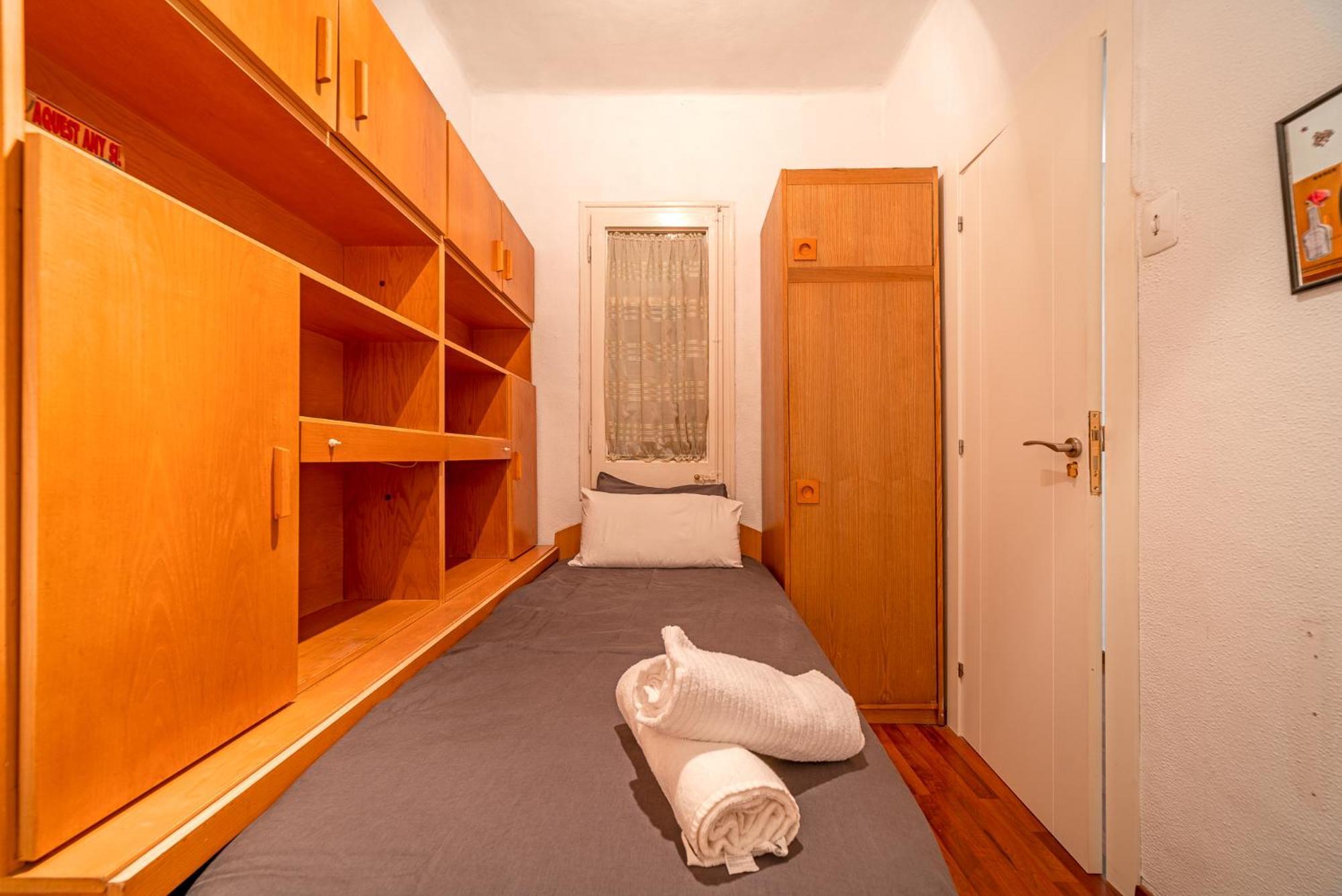 Padilla Private Hostal *